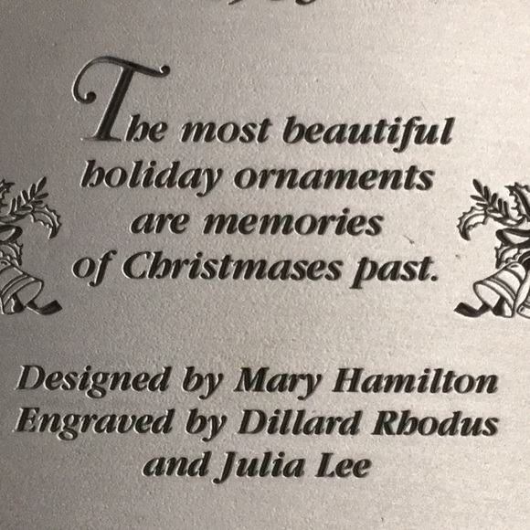 1983 Hallmark Pewter Christmas Plate - Picture 13 of 15